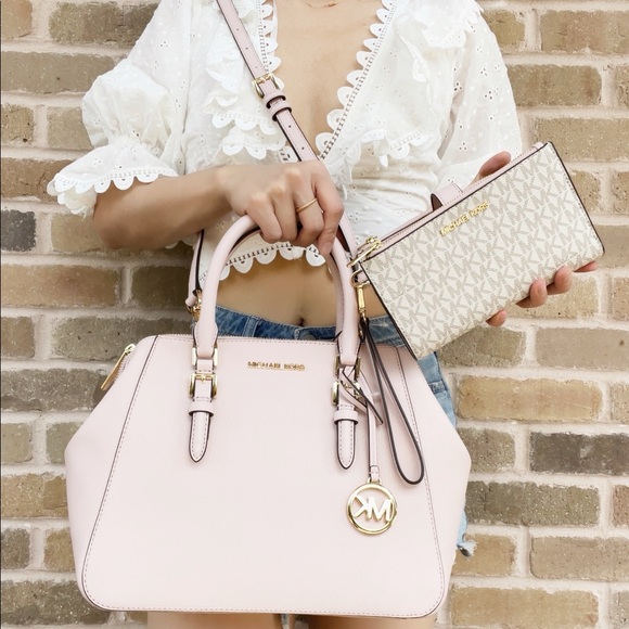 Gaby’sBags👜-NWT Michael Kors Satchel&Wallet SET - Picture 2 of 11